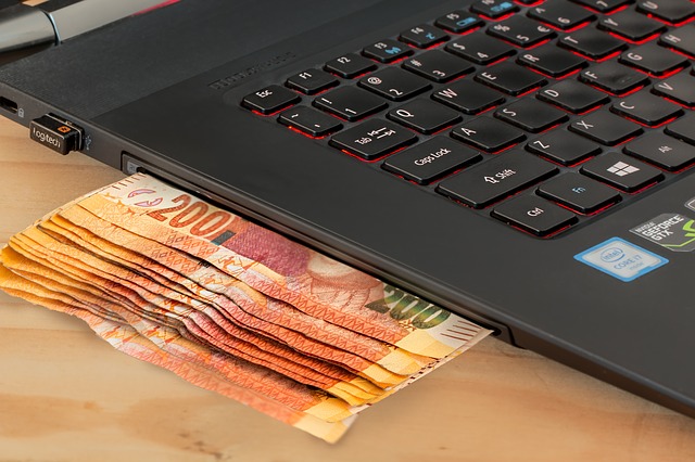 Tax evasion by online merchants on Ebay due to missing certificate according to § 22f UStG (Turnover Tax Act)