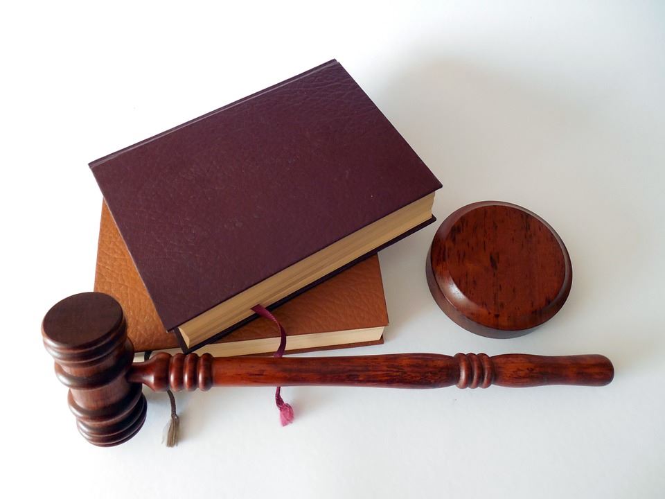 Anklage-Strafrecht criminal indictment